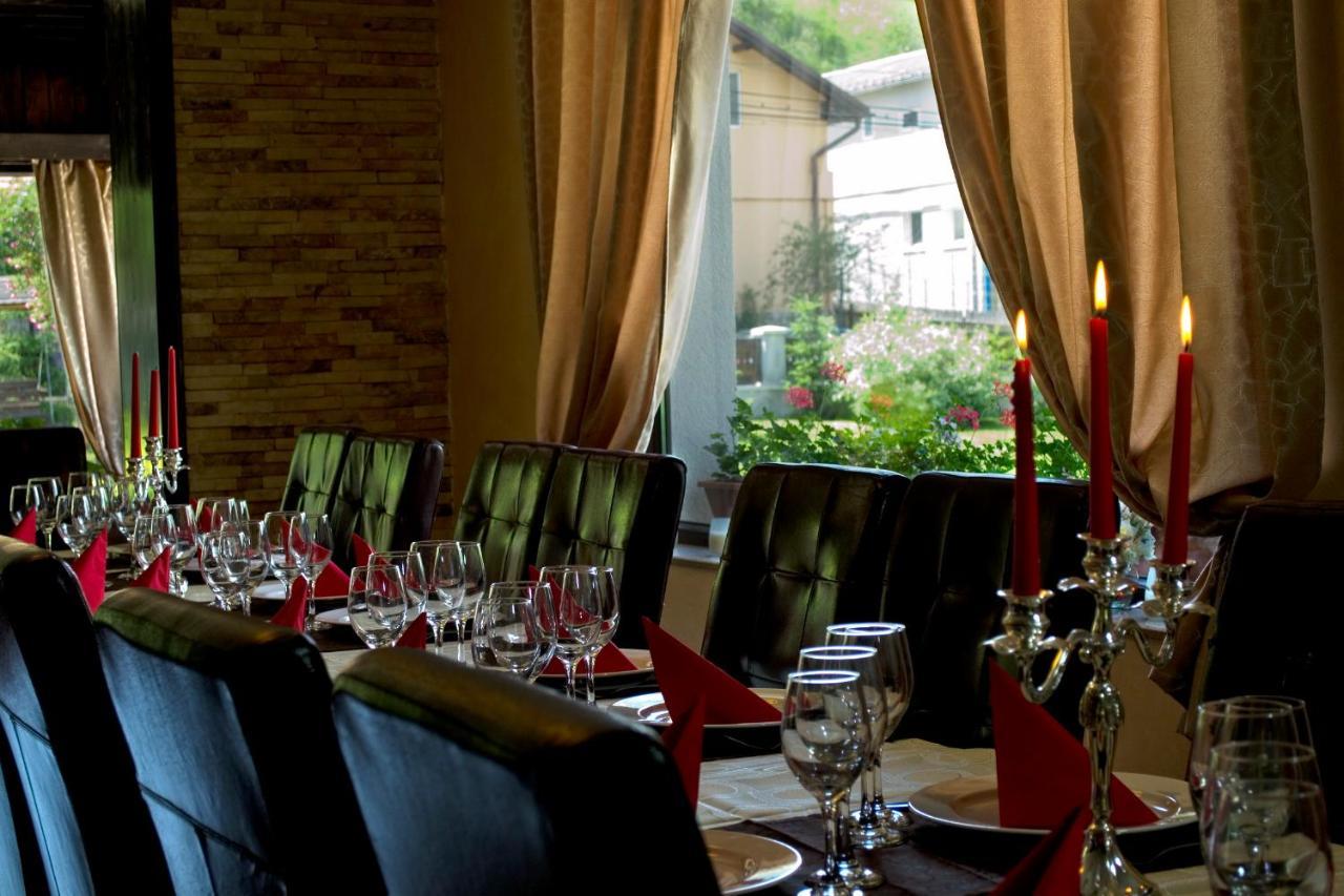 Hanul Simon Pensiune & Restaurant Bran  Dış mekan fotoğraf