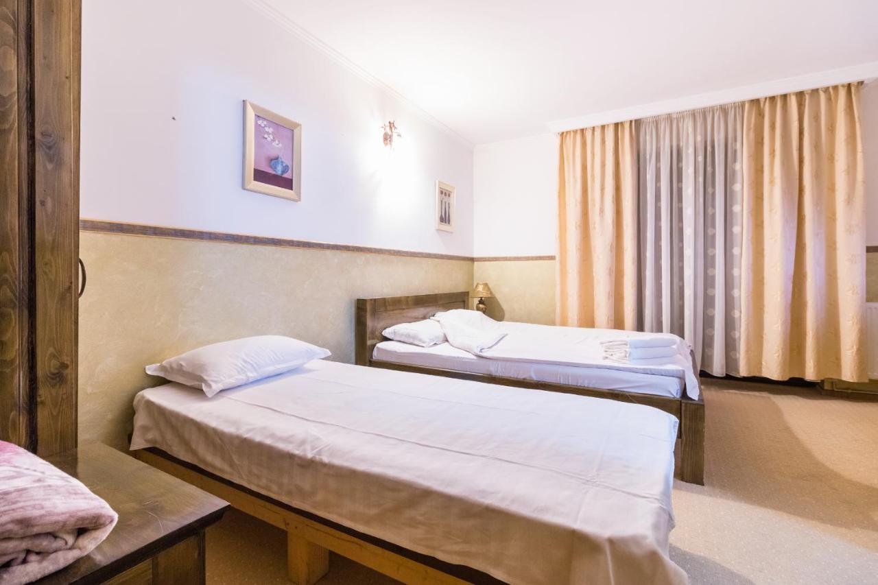 Hanul Simon Pensiune & Restaurant Bran  Dış mekan fotoğraf