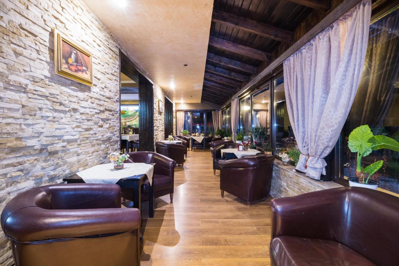 Hanul Simon Pensiune & Restaurant Bran  Dış mekan fotoğraf