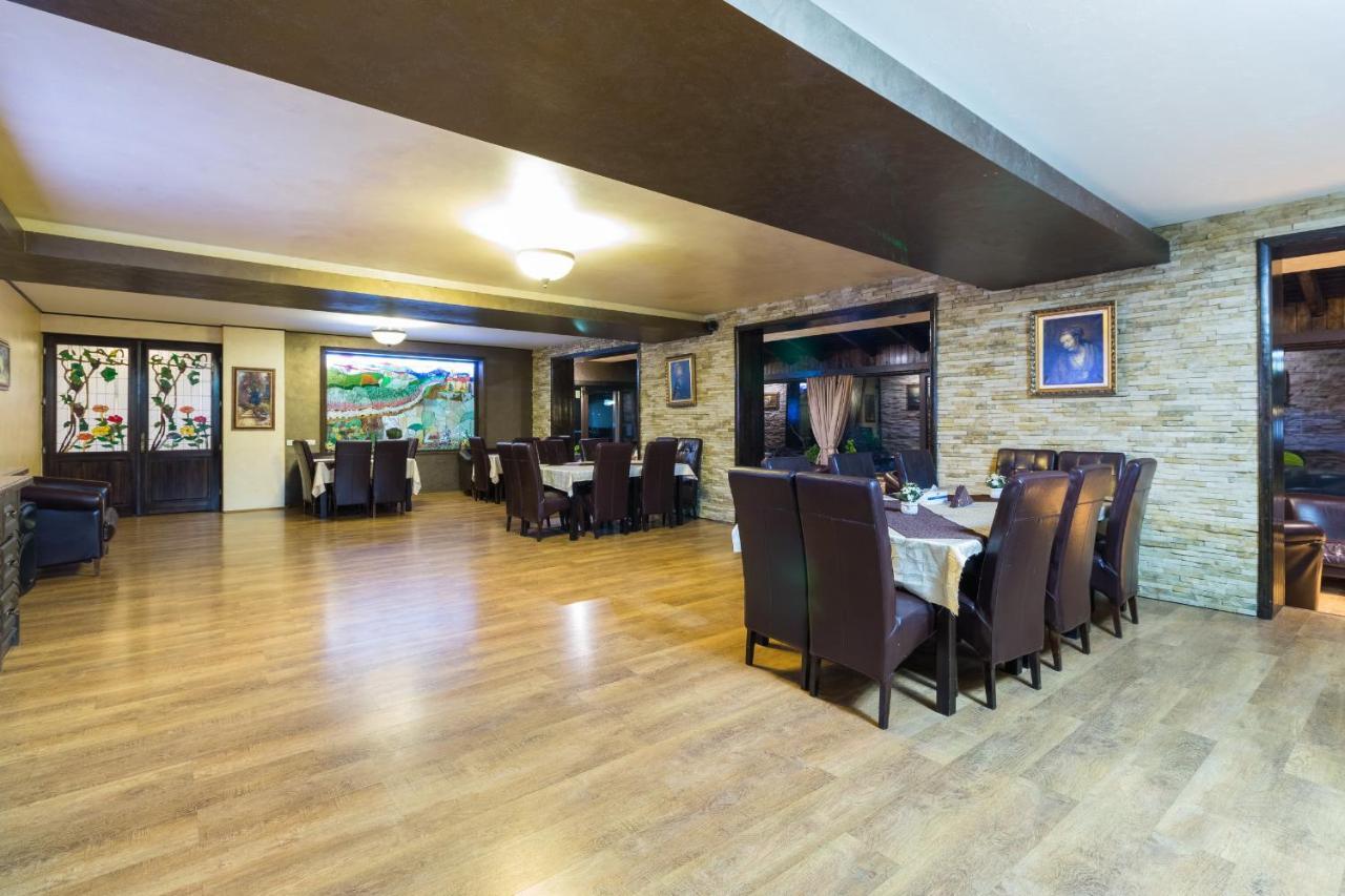 Hanul Simon Pensiune & Restaurant Bran  Dış mekan fotoğraf
